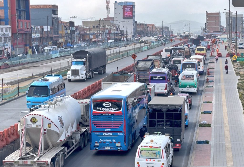 Para la operación éxodo se recomienda a los viajeros, que saldrán por la Autopista Sur, tomar vías alternas