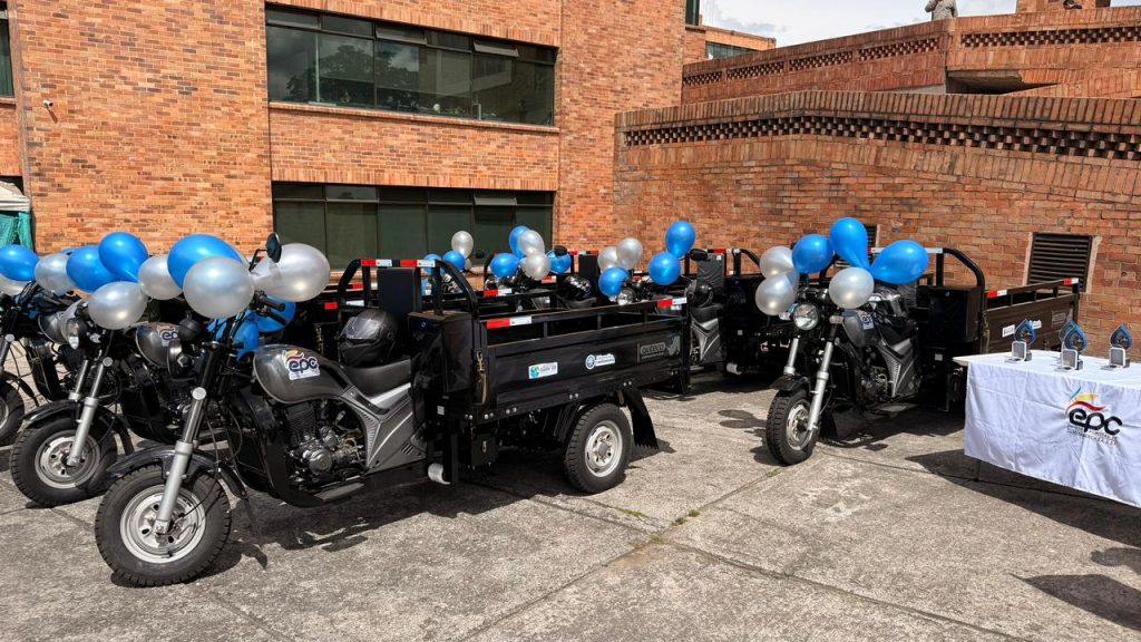 Motos nuevas de dotación.
