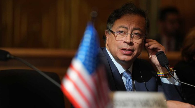 Foto del Presidente Petro en USA.