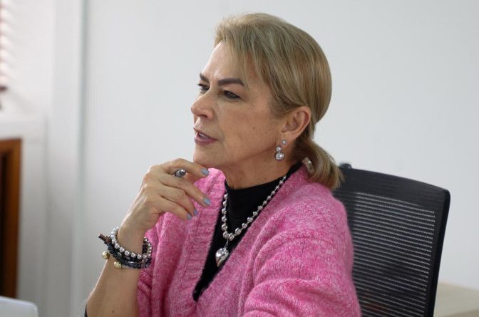 Ministra del deporte.