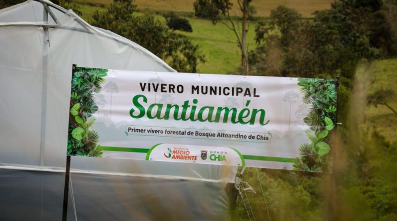 Imagen de la pancarta ambiental.