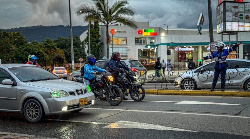 Movilidad en la Av. Pradilla de Chía