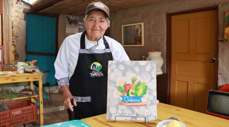 Seños adulto con producto Cundinamarqués.