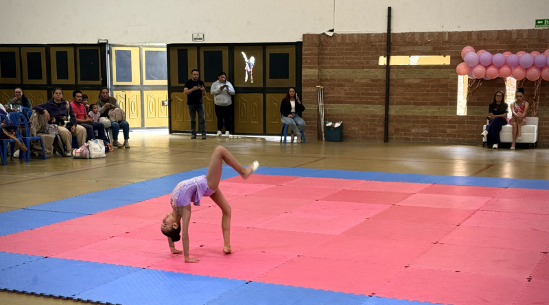 Más de 200 asistentes disfrutaron de este encuentro con artistas y deportistas de Cota, Bogotá y Chía.