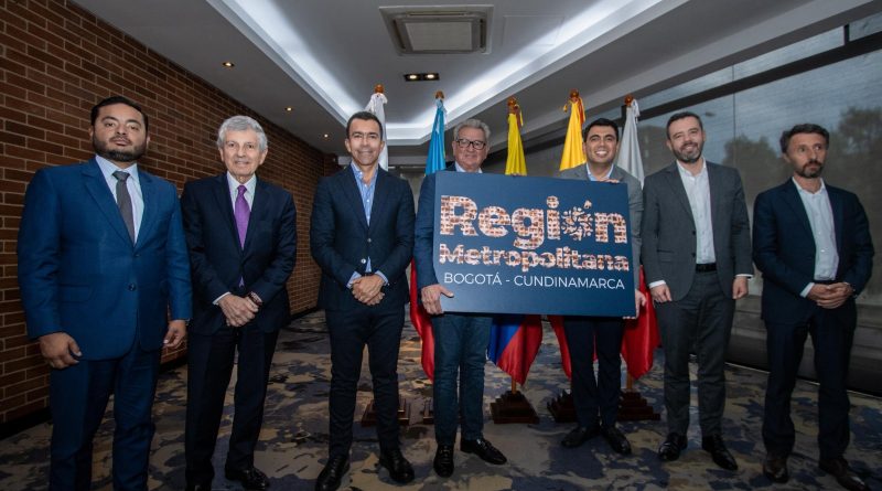 Grupo de personas de la Gobernación.