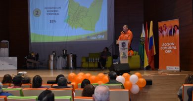 Alcaldía socializó recursos de Presupuesto Participativo y entregó kits a Juntas de Acción Comunal Alcalde de Chía reunido con presidentes de la JAC