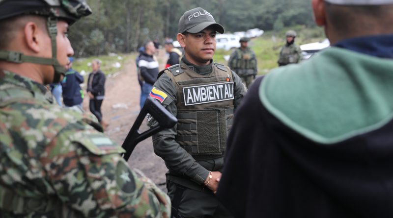 Policía y ejército Nacional en Nemocón