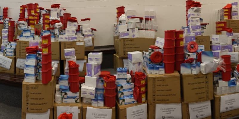 Cajas con medicamentos para tratar el VIH