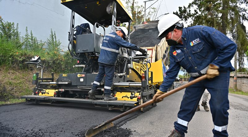 Pavimentación en la vía Tabio/Tenjo