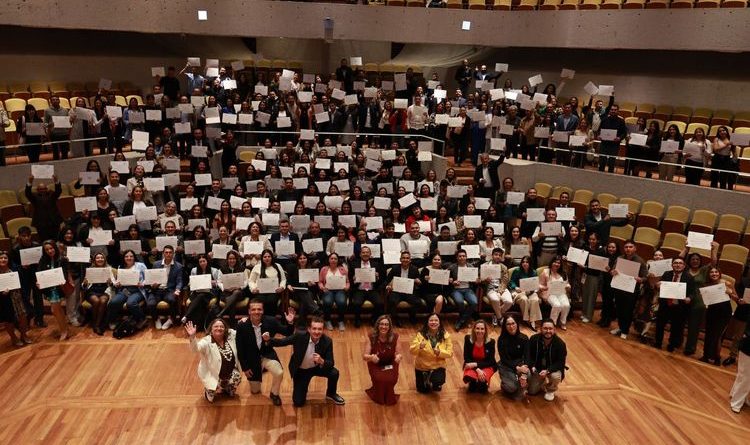 Grupo de formadores de la CAR en medio ambiente