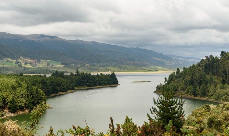 CAR aumenta la capacidad del embalse El Neusa para enfrentar un posible fenómeno de El Niño Embalse del Neusa