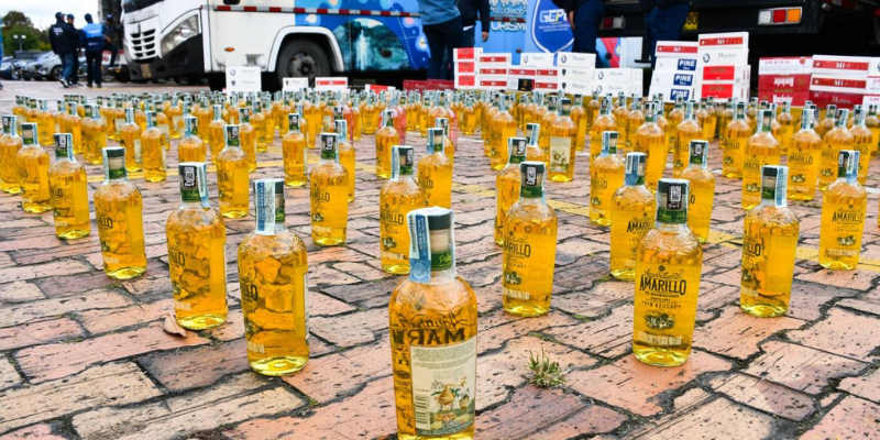 Gobernador Jorge Rey alerta sobre adulteración de cerveza tras hallazgo de más de 3.300 unidades reenvasadas proteger a los consumidores y combatir la evasión del impuesto al consumo.