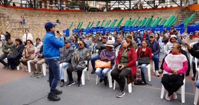 Más de 400 familias campesinas en Cundinamarca y Boyacá aseguran sus reservas de agua frente a futuras sequías La CAR entregó 415 sistemas de reserva hídrica a familias productoras de las provincias de Ubaté y Chiquinquirá para fortalecer su seguridad hídrica.