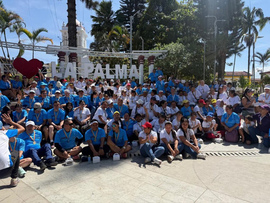 Grupo de deportistas de la Palma Cundinamarca