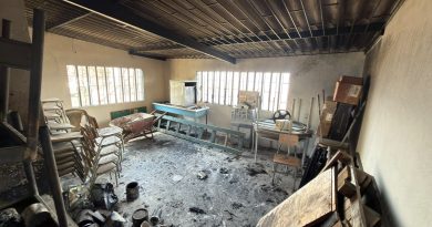 Colegio incendiado en Útica Cundinamarca