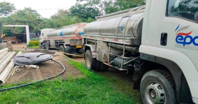Más de $2.000 millones moviliza EPC para enfrentar el desabastecimiento de agua en Cundinamarca Carros de tanque de agua