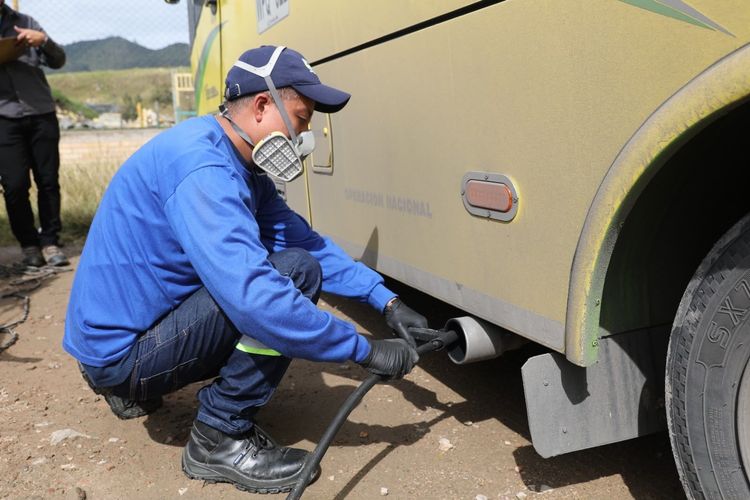 Seguimiento e vehículos por emisión de gases en Cundinamarca